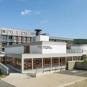 Centre International De André Wogenscky Hostal